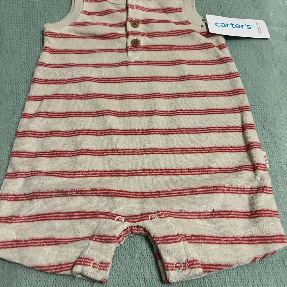 Carters - Picture 8 of 8